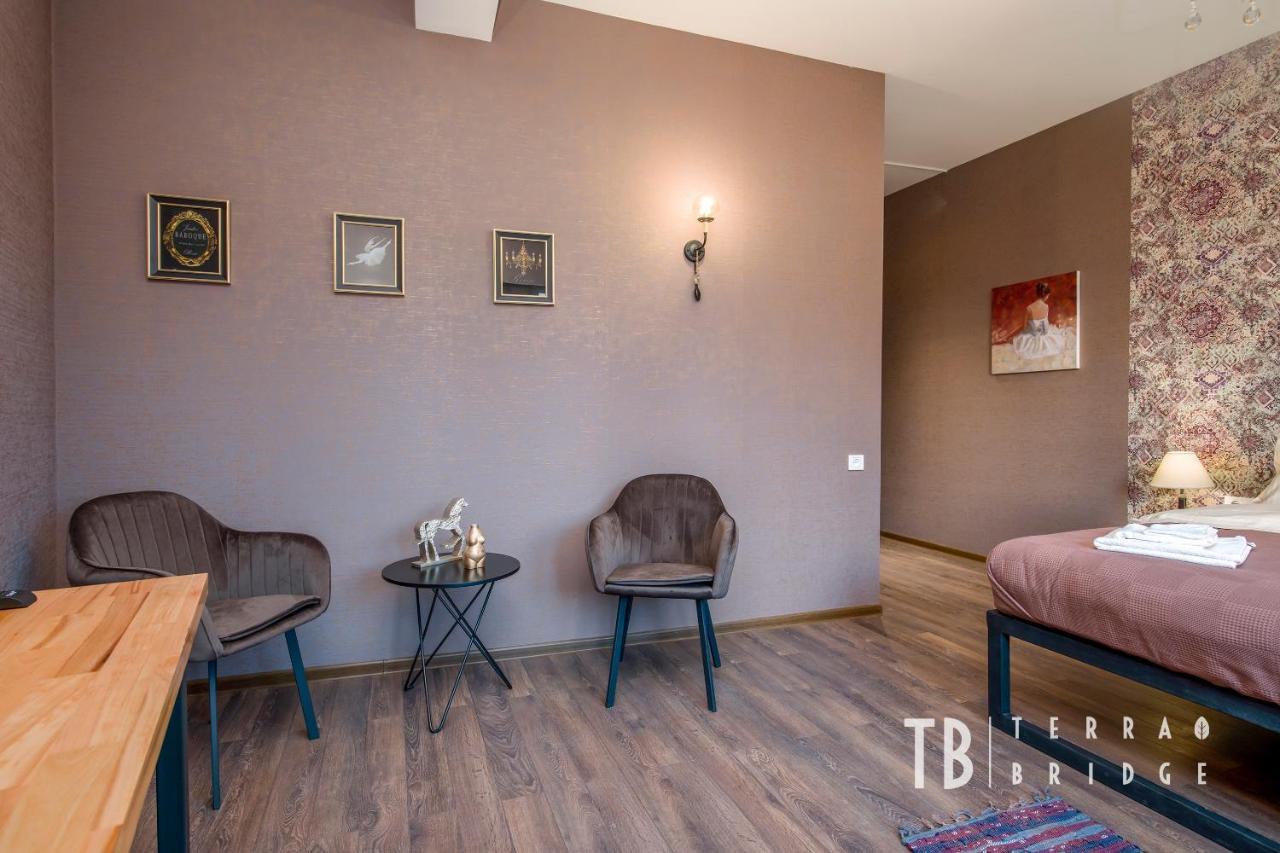 Hotel Terra Bridge Tiflis Exterior foto